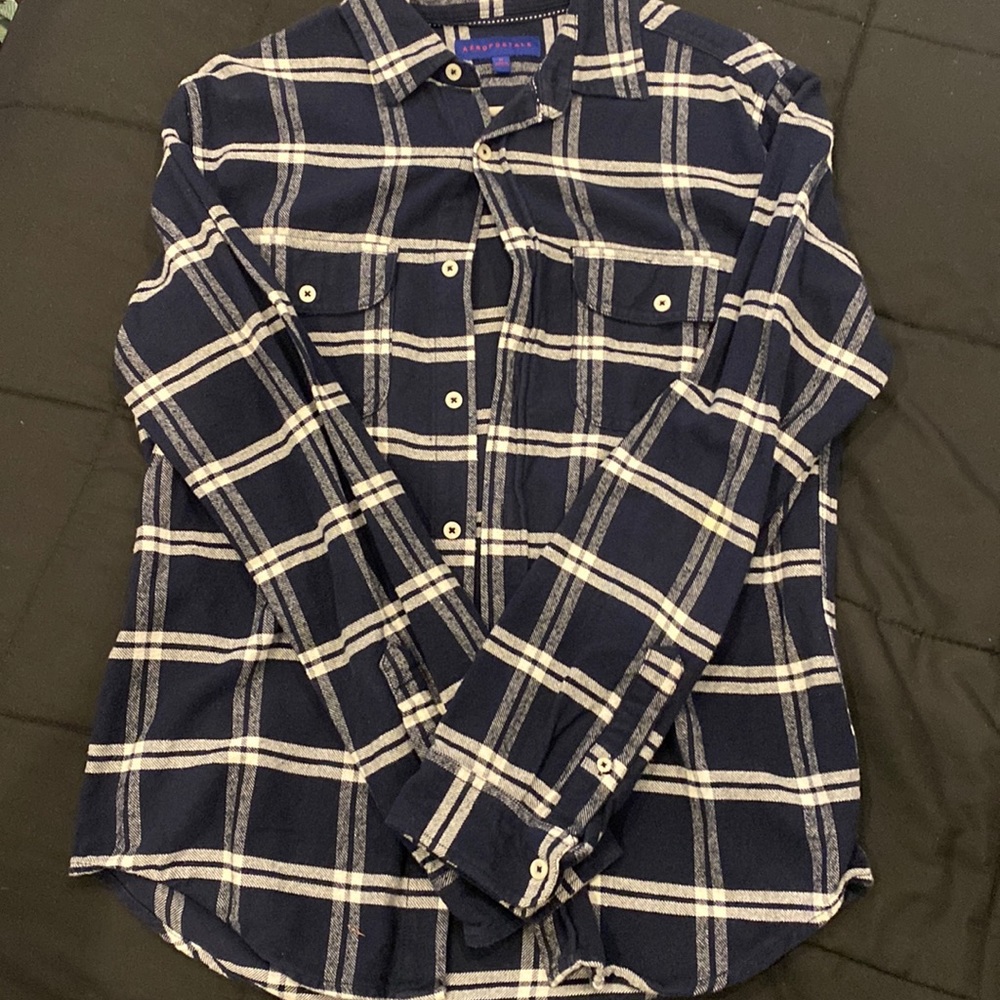 Aeropostale Long Sleeve Button Up Dress Shirt